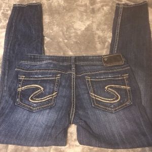 Closet closing‼️ 👖Silver brand AIKO SKINNY jeans